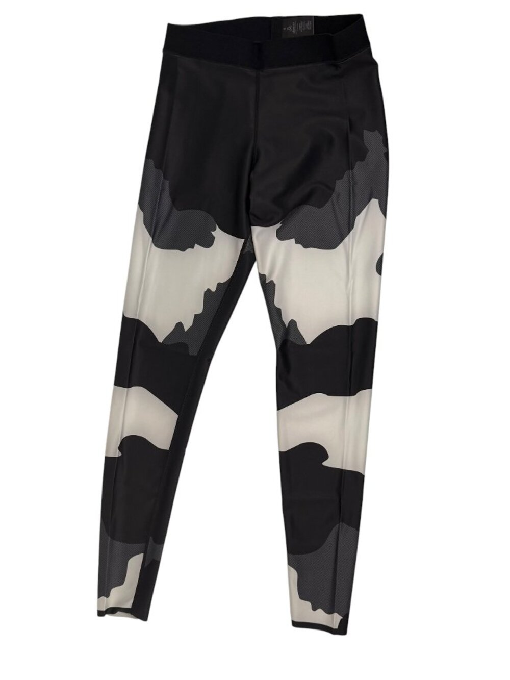 🖤 NWT Ultracor Camo Velocity Ultra High Legging – Black/Grey/White 🖤